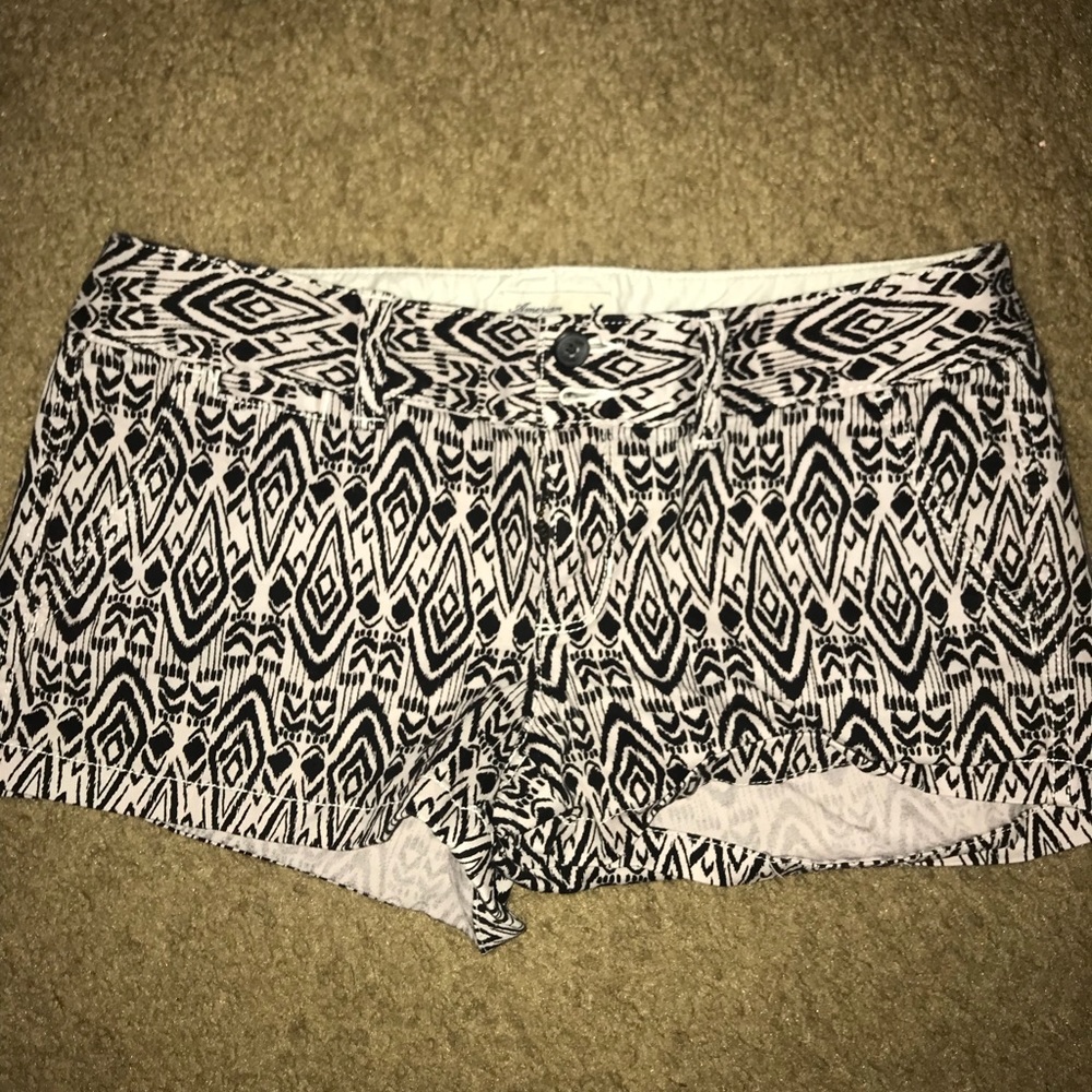 American Eagle shortie shorts